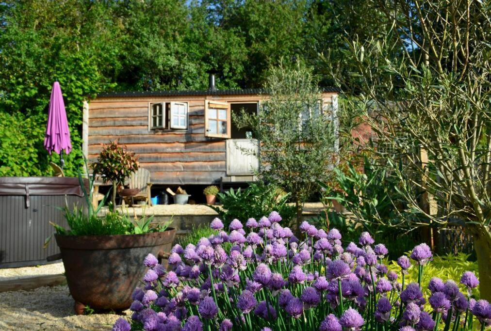 Luxury, Rural Shepherds Hut With Hot Tub Nr Bath Бристоль Экстерьер фото